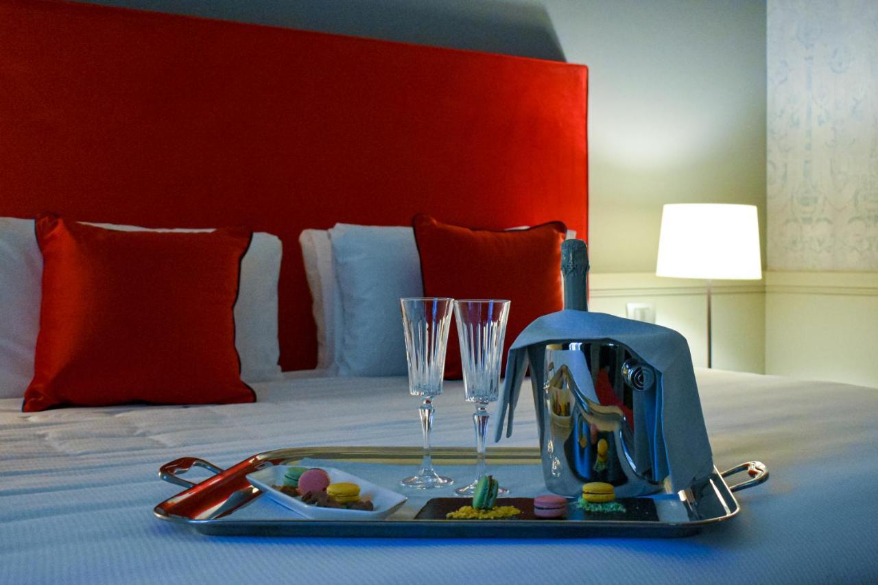 Hotel Palazzo Cornalia Milán Exteriér fotografie Room service