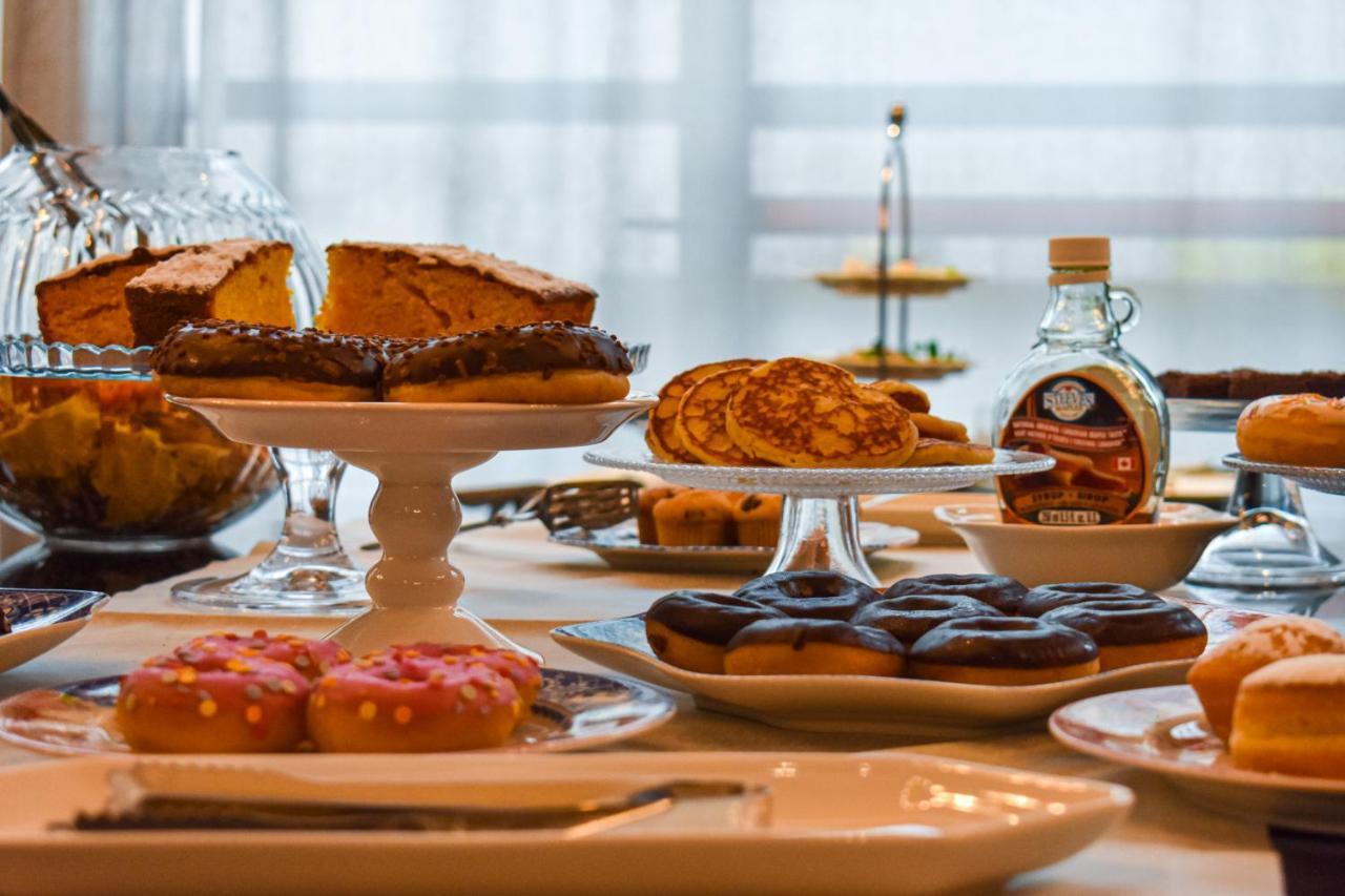 Hotel Palazzo Cornalia Milán Exteriér fotografie A selection of desserts