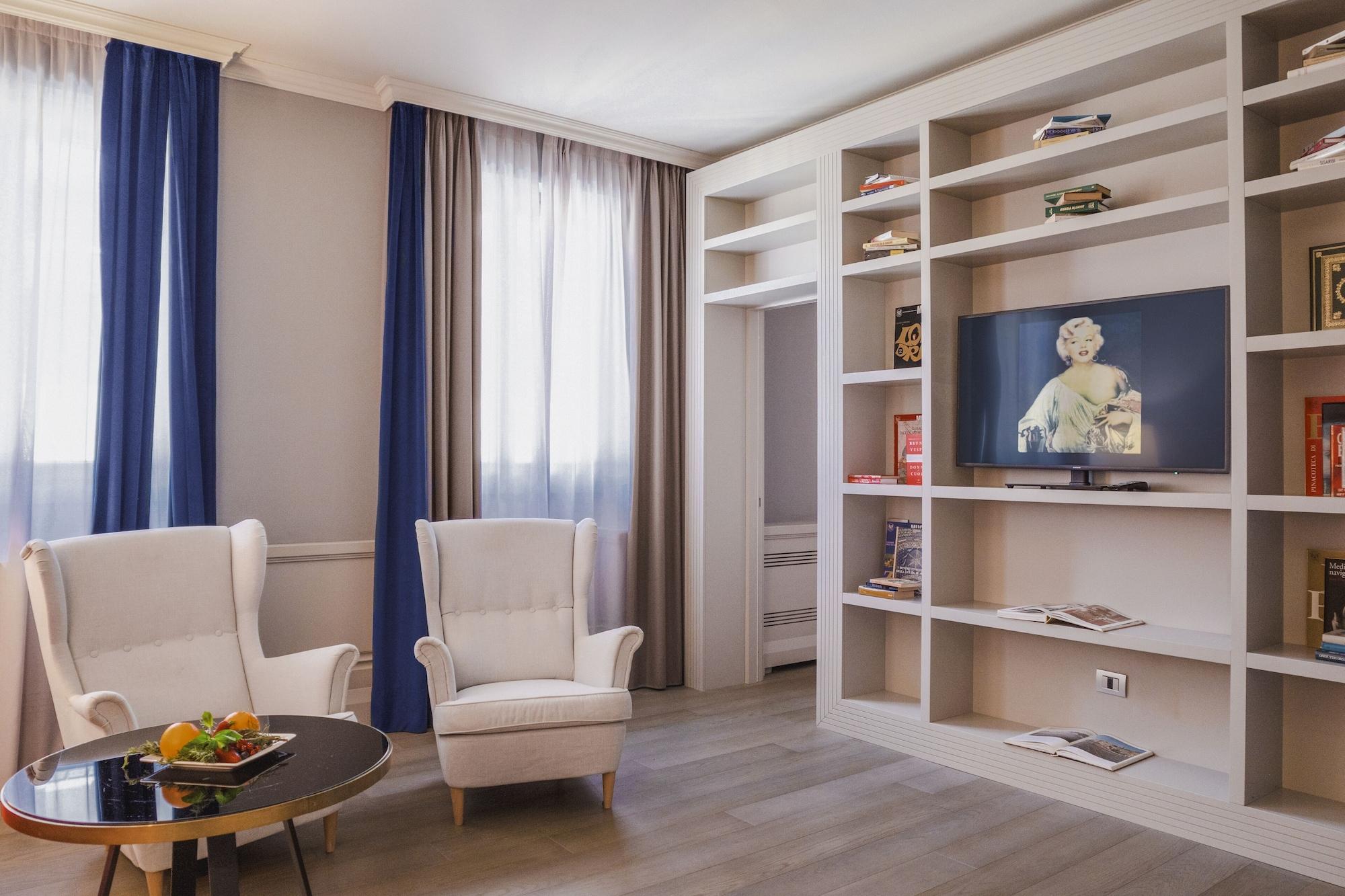 Hotel Palazzo Cornalia Milán Exteriér fotografie A room at the residence