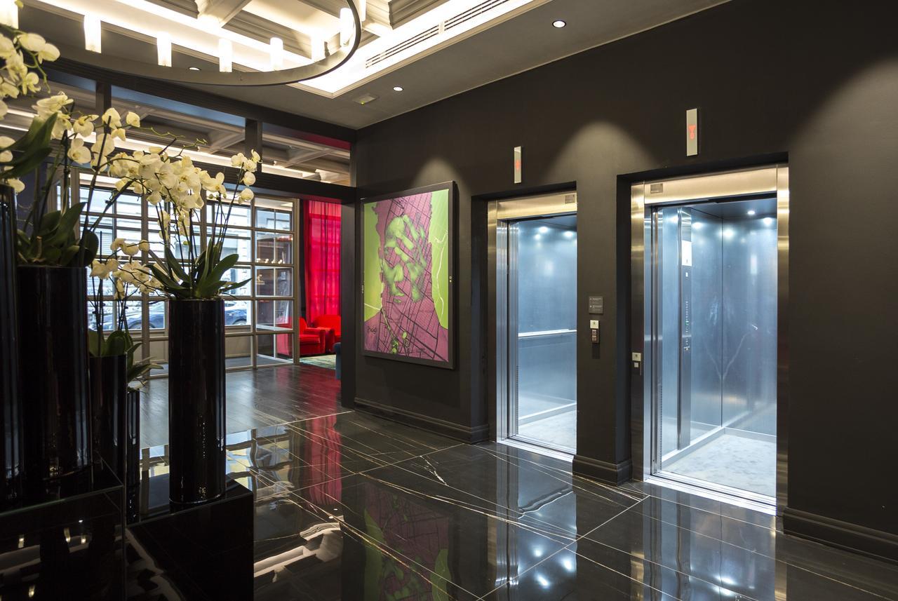 Hotel Palazzo Cornalia Milán Exteriér fotografie Elevators in a hotel